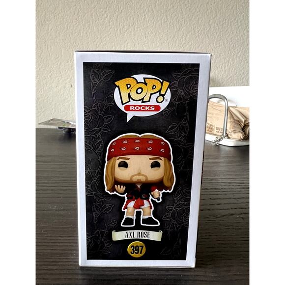 CHASE LIMITED EDITION Axl Rose Funko Pop Guns N' Roses #397 Rocks Vinyl Figure - Picture 4 of 6
